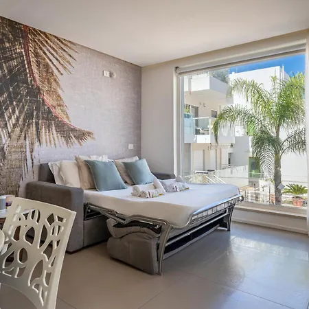 Up To 16 Guests - 3 Separate In One Building Appartamento Polignano a Mare